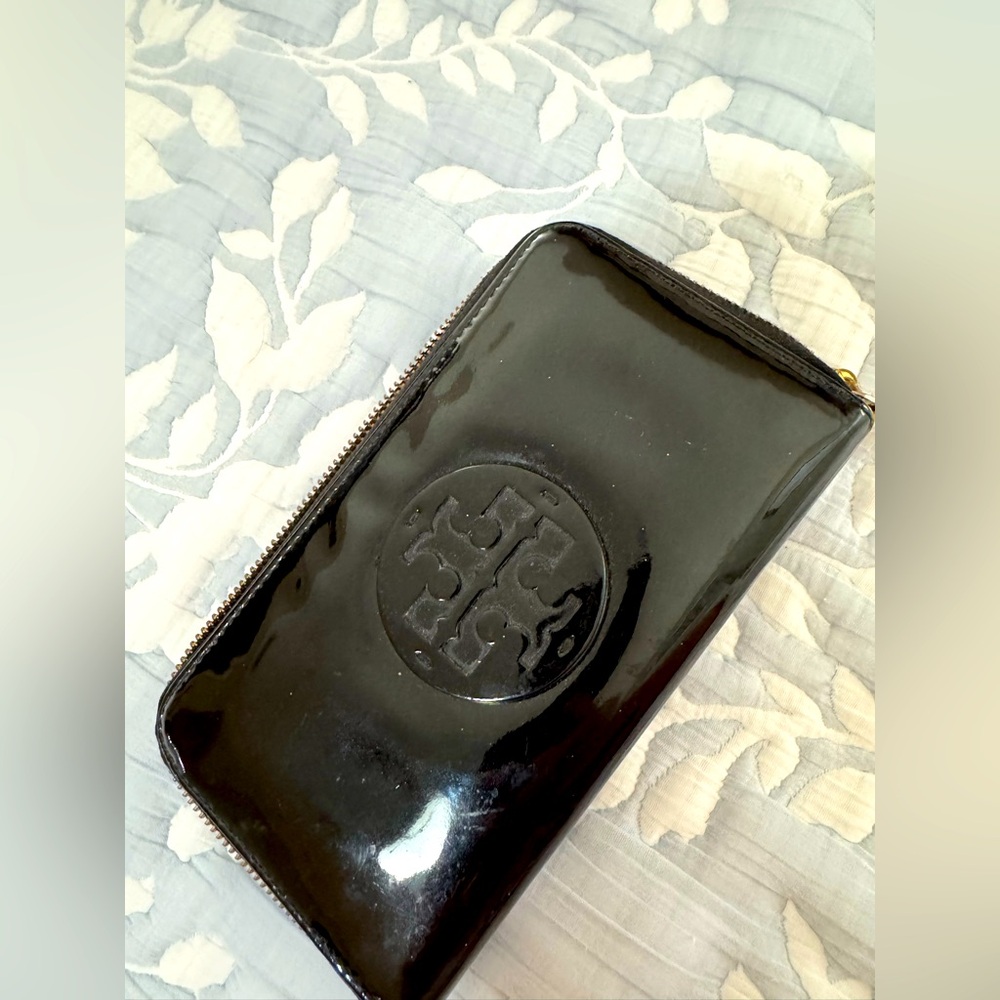 Black Tory Burch Wallet